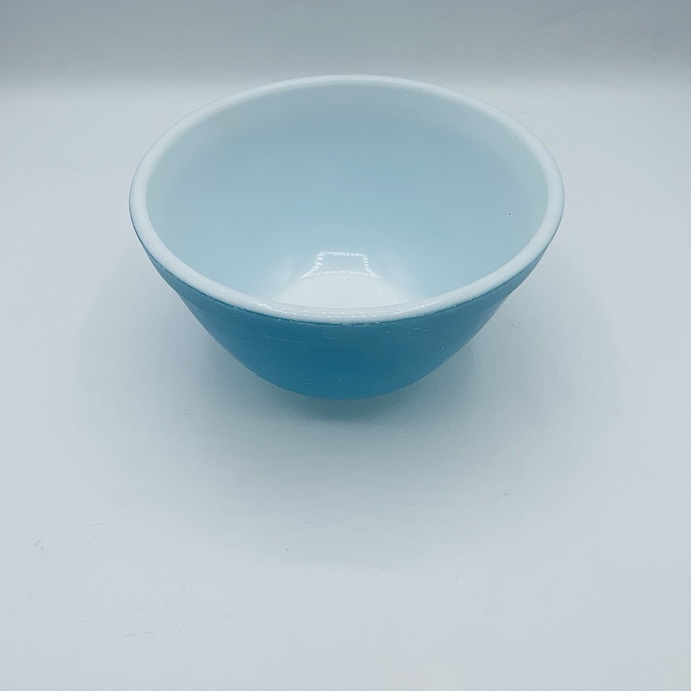 Vintage PYREX 401 Turquoise Blue Mixing Bowl 1.5 Pt 1½ Qt Nesting USA - Picture 2 of 7